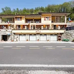 Tatiana B2 Tremosine